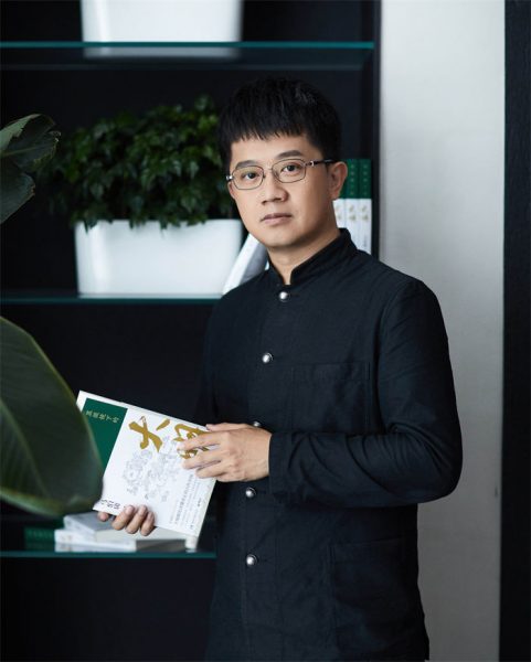 马伯庸：以历史重构现实的叙事魔术师